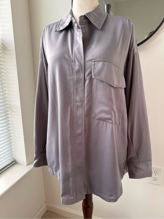 Zara Tops - Zara Dusty Mauve Button-Back Overshirt
